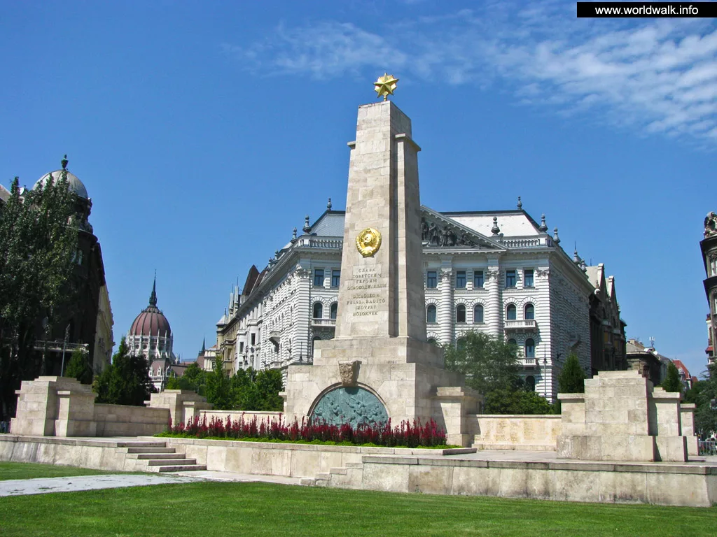 памятник советским воинам в Будапеште