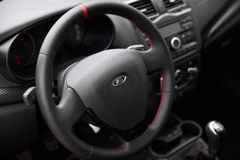 Гранта спорт 2023 купить. Парктроник на гранту фл седан.