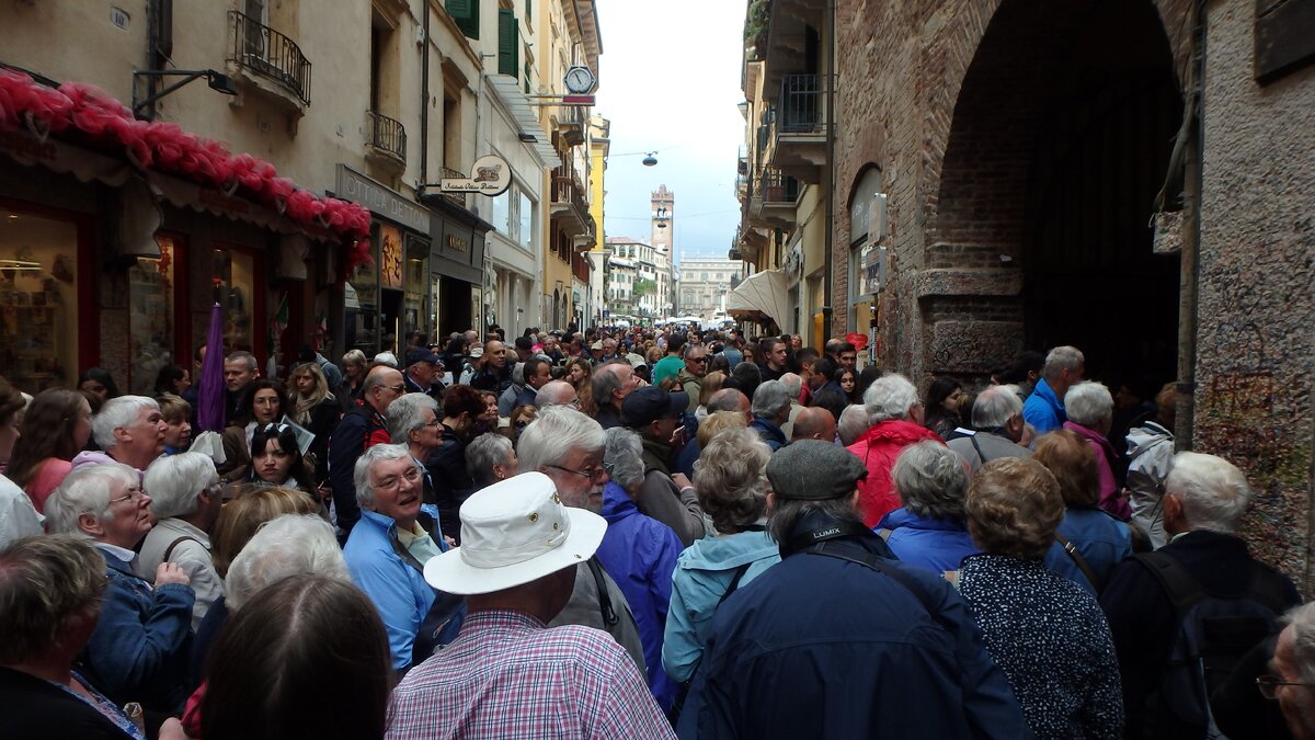 Улица к дому Джульетты. Фото автора