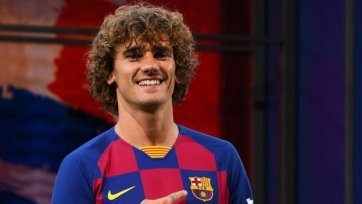 Фото: fcbarcelona.comПо информации издания Mundo Deportivo, «Барселона» заплатила 14 миллионов евро представителям Антуна Гризманна за переход из мадридского «Атлетико». Данная информация стала известна после «всплывшей» переписки между представителями каталонцев и окружением француза.
