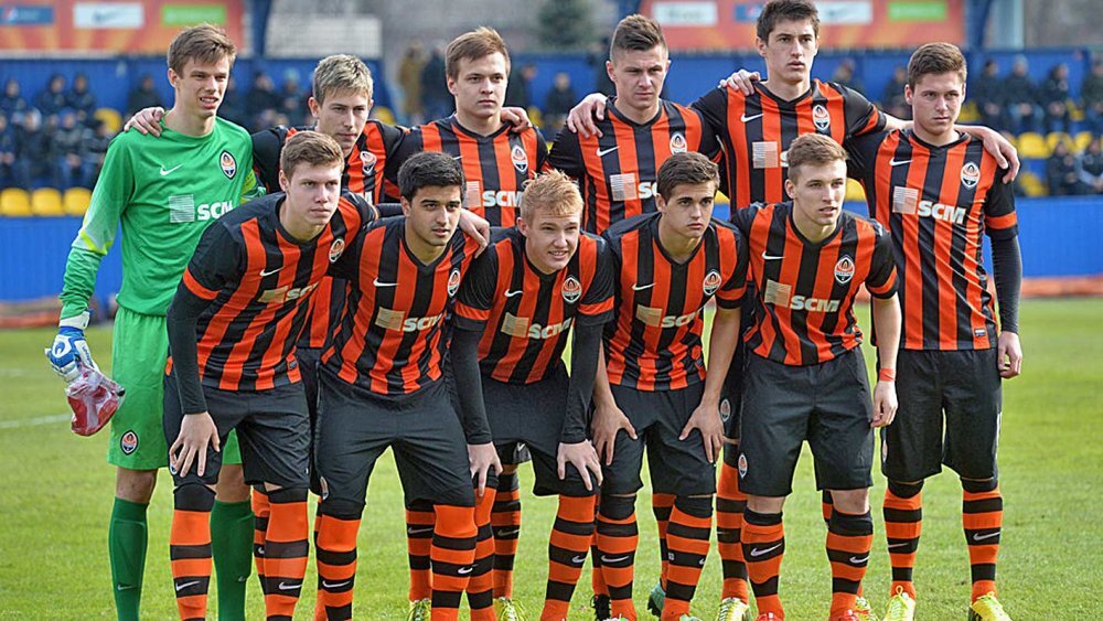 Футбольная команда шахтер. Футбольная команда Шахтер Украина. FC Shakhtar Donetsk. Игроки Шахтера.