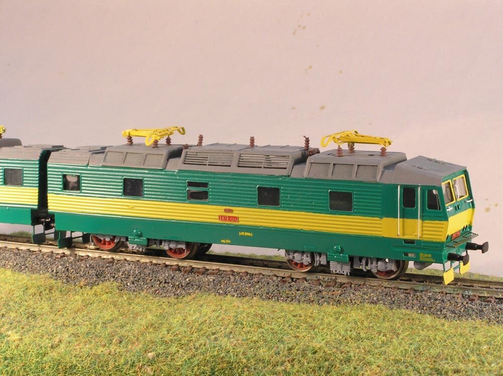 Так кузов электровоза Е479.1 представлен на сайте продавца