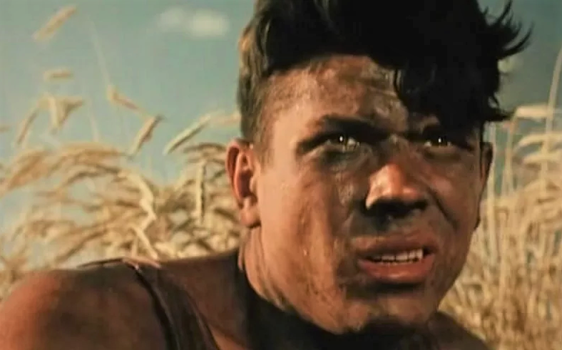 Кадр из фильма "Первый эшелон" 1955 г