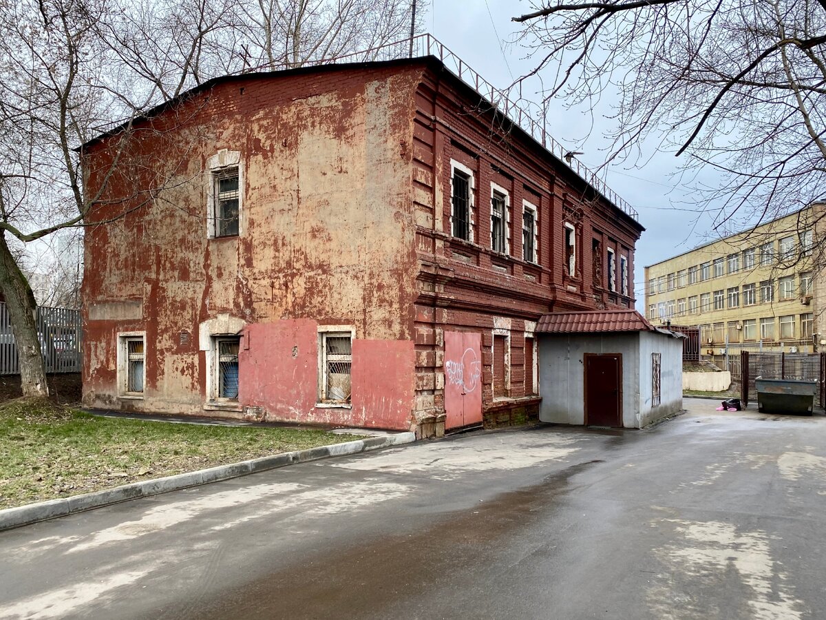 Дом переехал. Как и куда в Москве дома двигали? | msk.from | Дзен