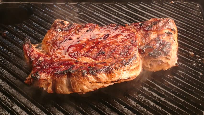 Стейк из говядины.