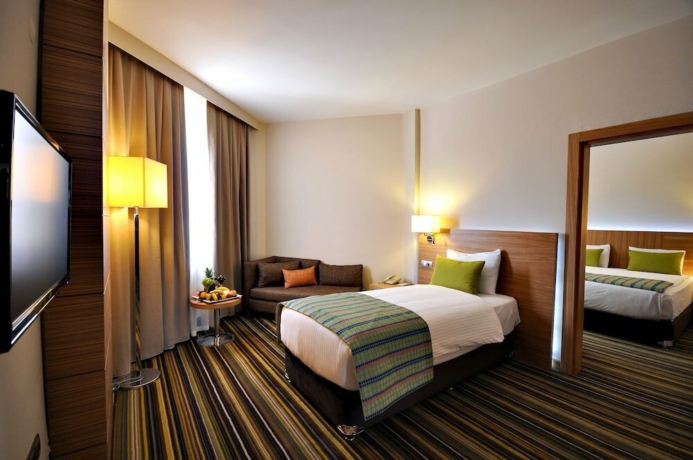 Отель "Mustafa 4*"