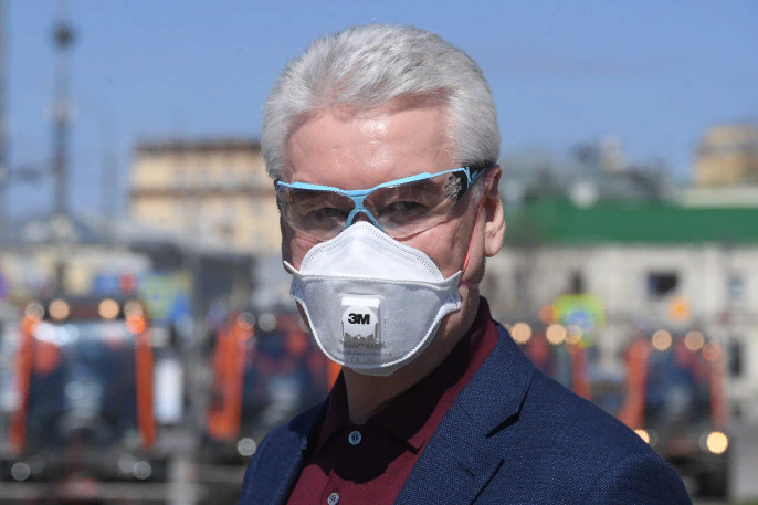 Как же гулять народу по графику, чтобы не было демонстрации, ломает голову слуга народа С.С. Собянин