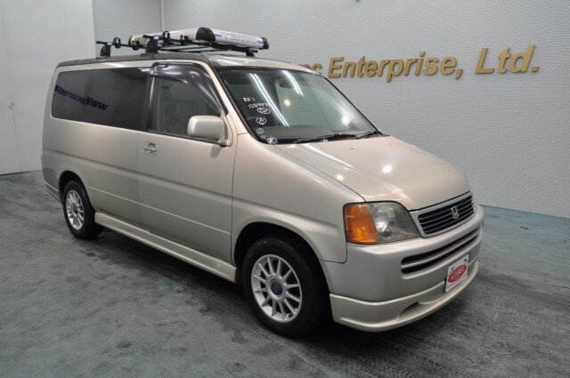 HONDA STEPWGN 1 ПОКОЛЕНИЯ 