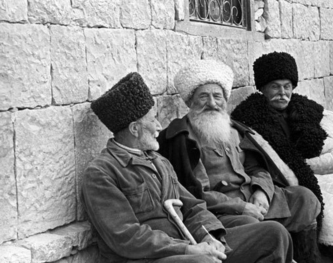 Старики на Кавказе