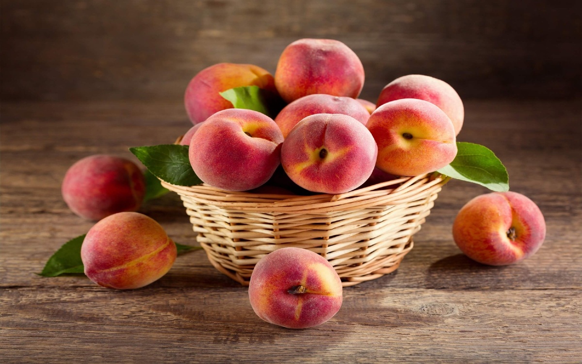 Персики. Картинка взята из открытых источников интернета.