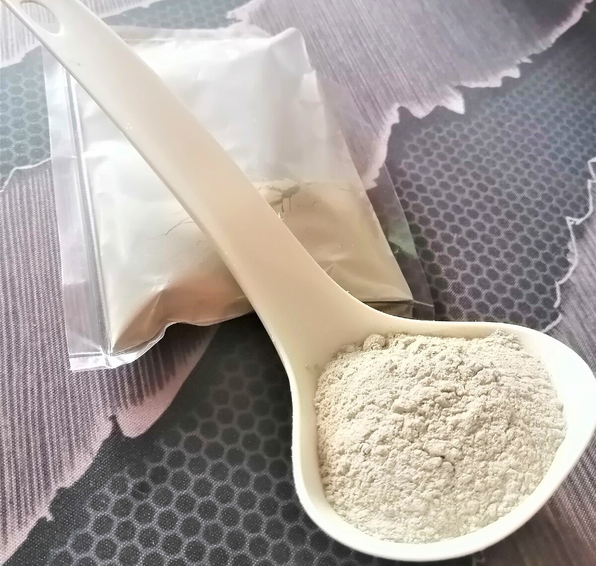 осветление браги холодом. брага осветленная бентонитом. бентонит для осветления браги. брага осветленная бентонитом. фильтр для сахарной браги.