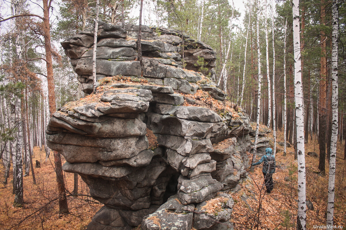 Скала Исетский Дыроватик