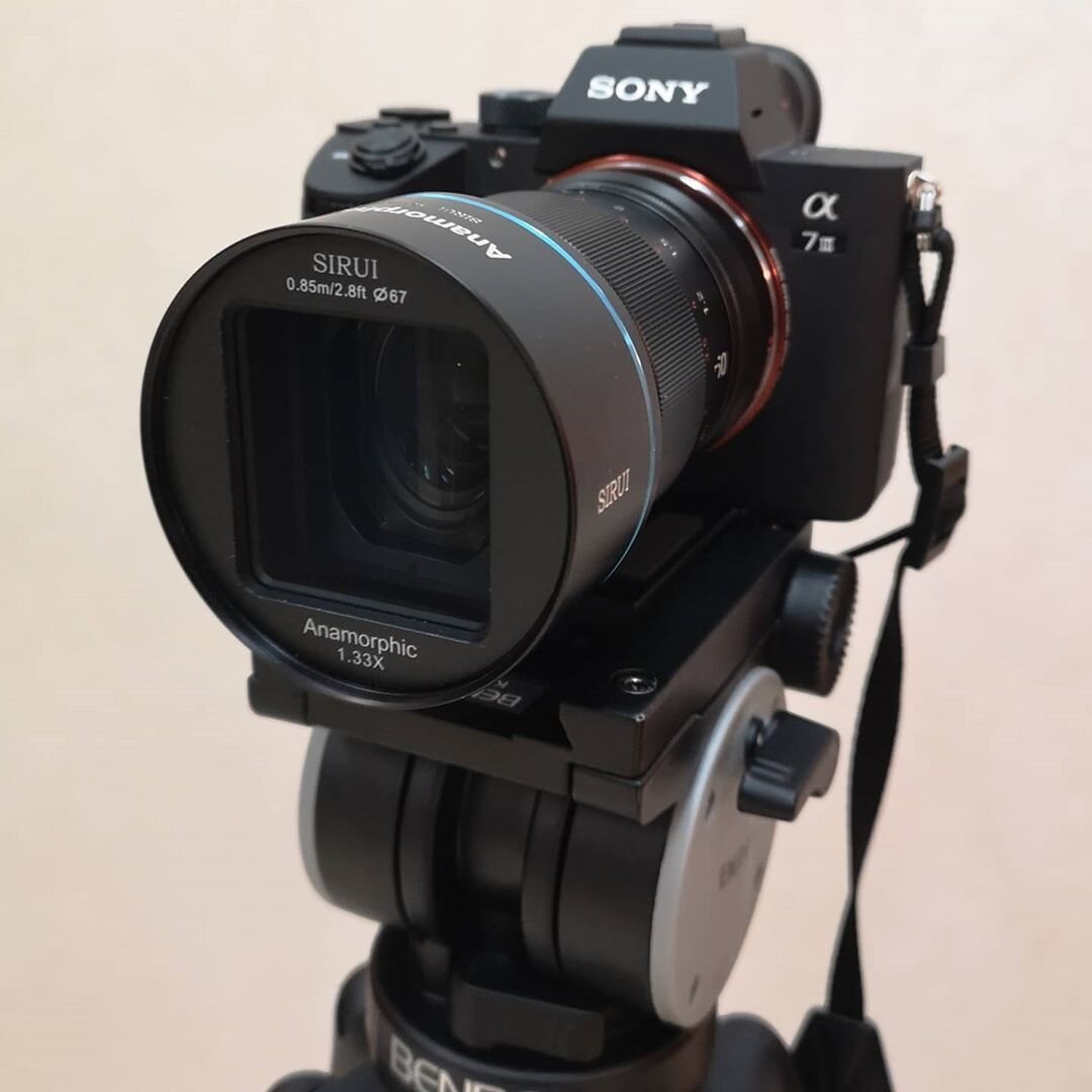 SIRUI 50mm F1.8 Anamorphic 1.33X Lens для SONY