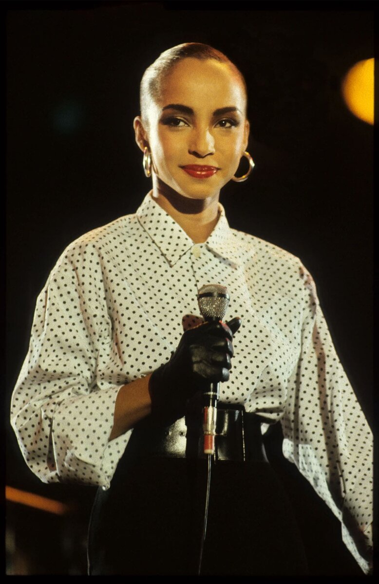  Sade ( )