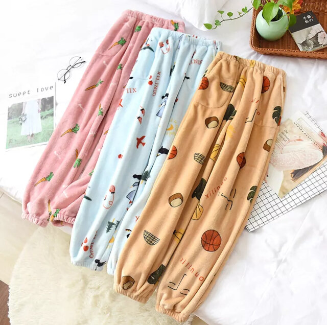 Штаны теплые, пижамные.