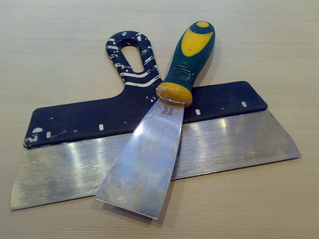 Чистые шпатели залог хорошей работы! 