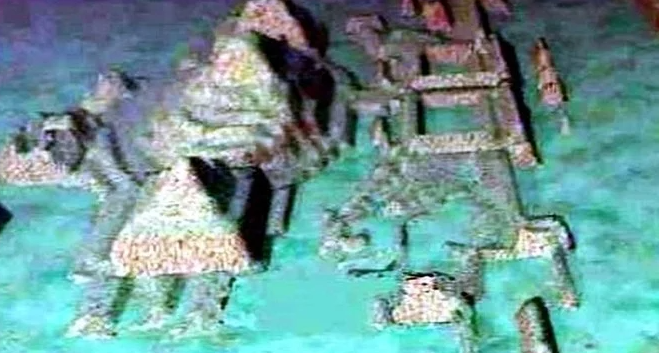  Модель дна моря у побережья о. Куба построенная на данных сонар.