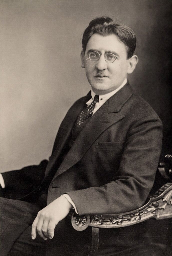 Источник: https://fkr.spb.ru/wp-content/uploads/2018/12/D69923A9-8D53-422C-A235-DE30F2EC9941-689x1024.jpeg