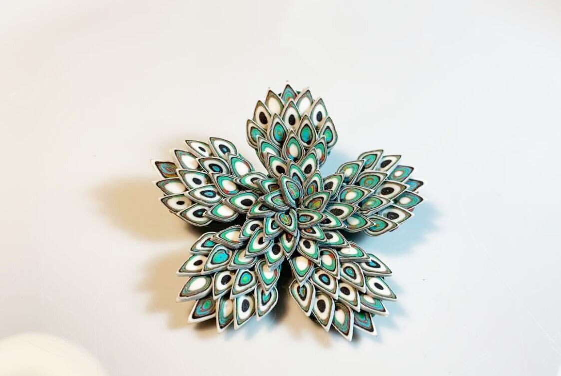 фото из личного архива брошь