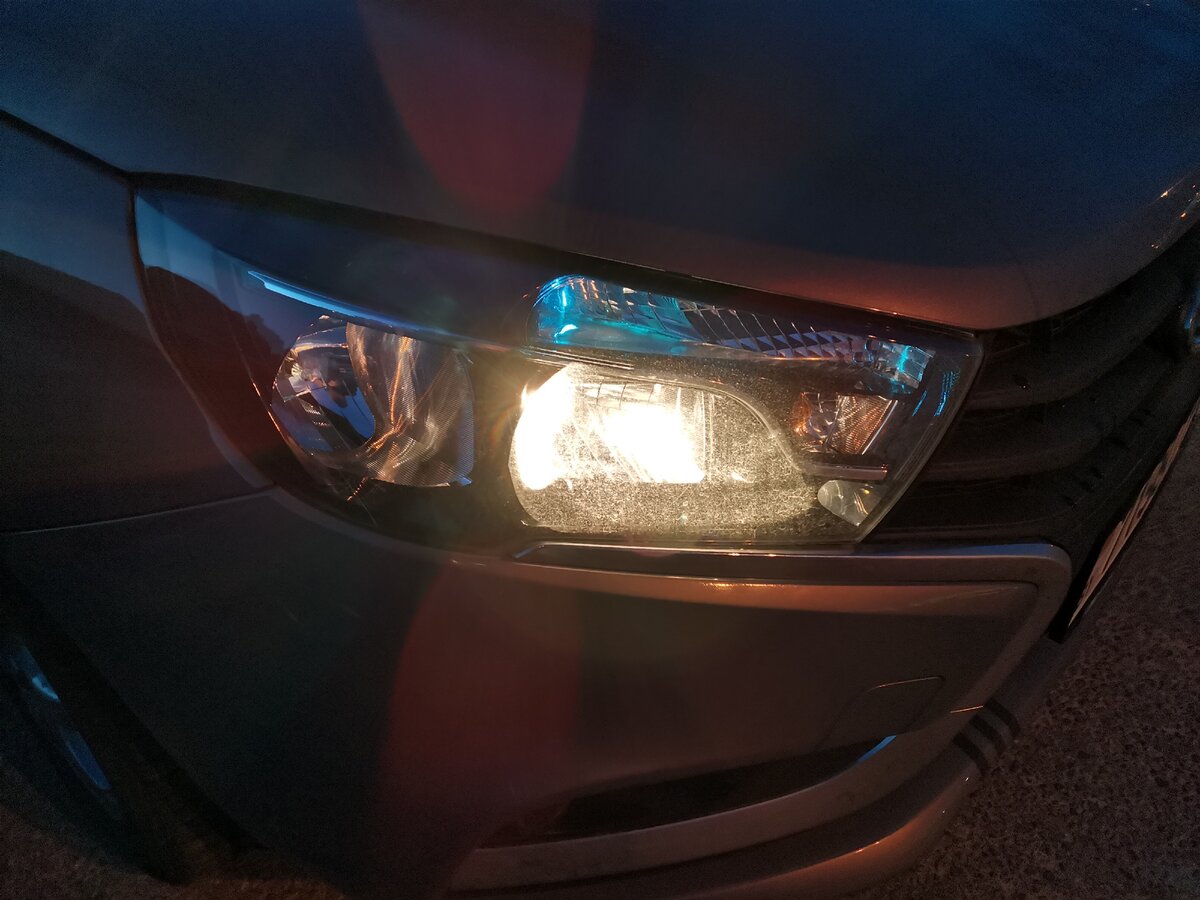Лада Веста, замена ламп накаливания ДХО на светодиодные (LED) лампы. Бракодел Мъ