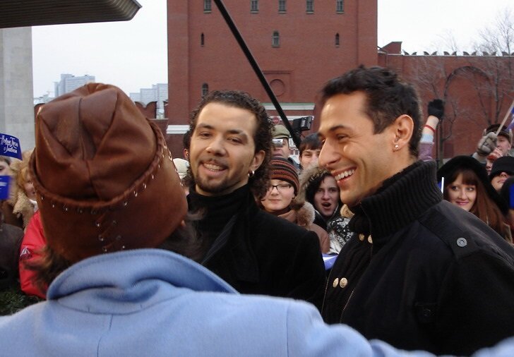 Заколдованный круг - Chai Vdvoem: Song Lyrics, Music Videos & Concerts