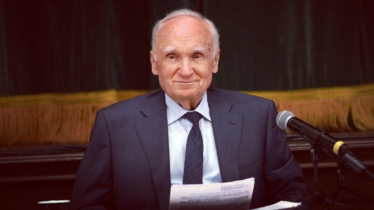 Алексей Ильич Осипов — учёный-богослов, педагог и публицист, доктор богословия, Заслуженный профессор Московской духовной академии, апологет, проповедник, писатель, православный катехизатор.