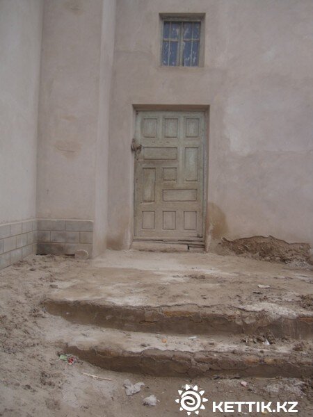 Дверь в Бухаре