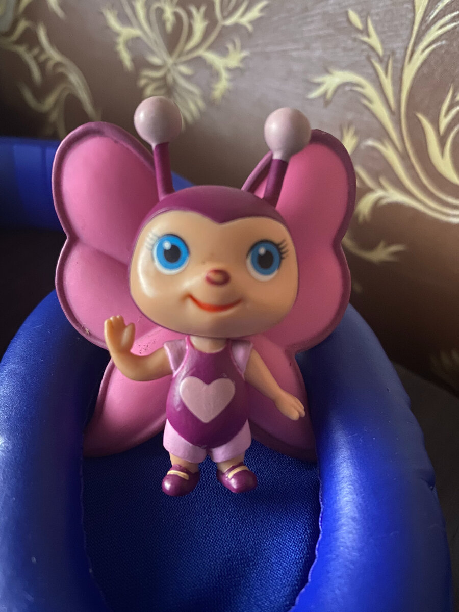 Это  моя Ириска, знакомьтесь.