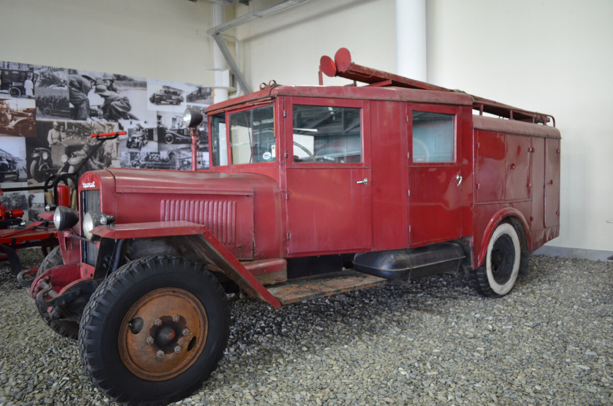 Выставка Уникальных Советских Ретро Автомобилей. Часть 2. | AT Repair Shop  | Дзен