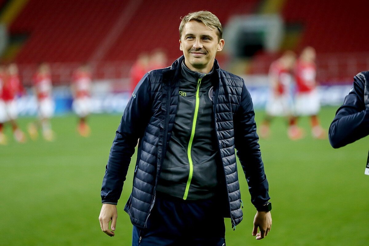 Максим Калиниченко после матча "Легия" - "Спартак" дал свою оценку и высказался о Руе Витории. Источник фото: yandex.ru