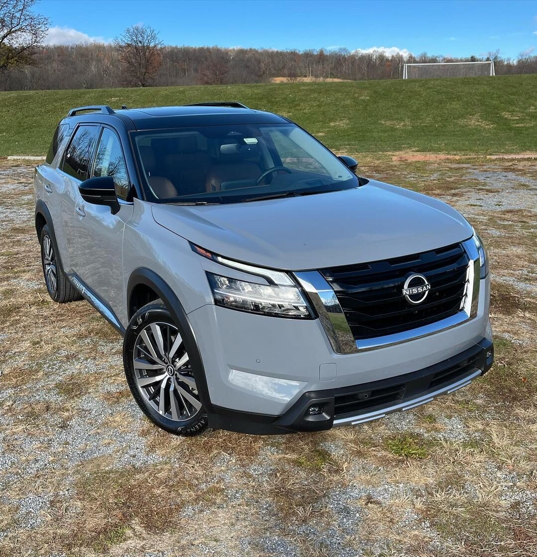 Nissan Pathfinder. Источник иллюстрации - Яндекс.Картинки