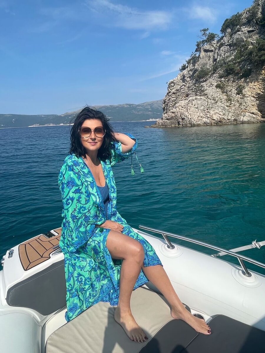 ЭЛЛА БРАТИЛОВА
управляющий партнер FS Property, член правления AREA