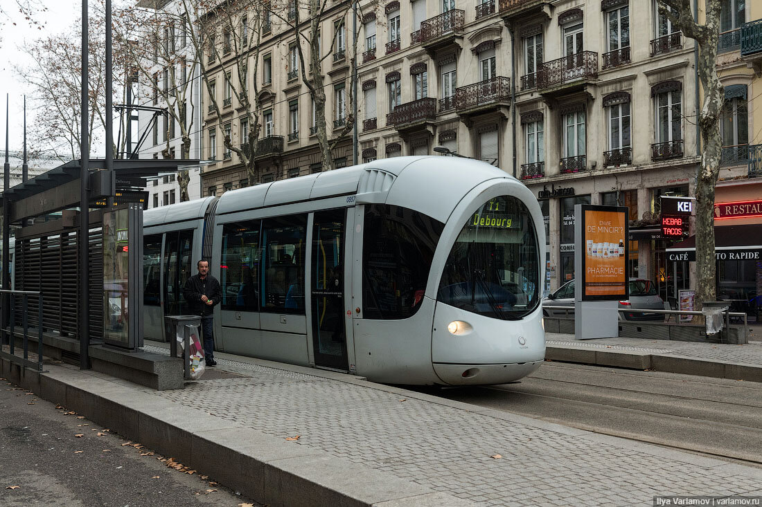трамвай в Лионе