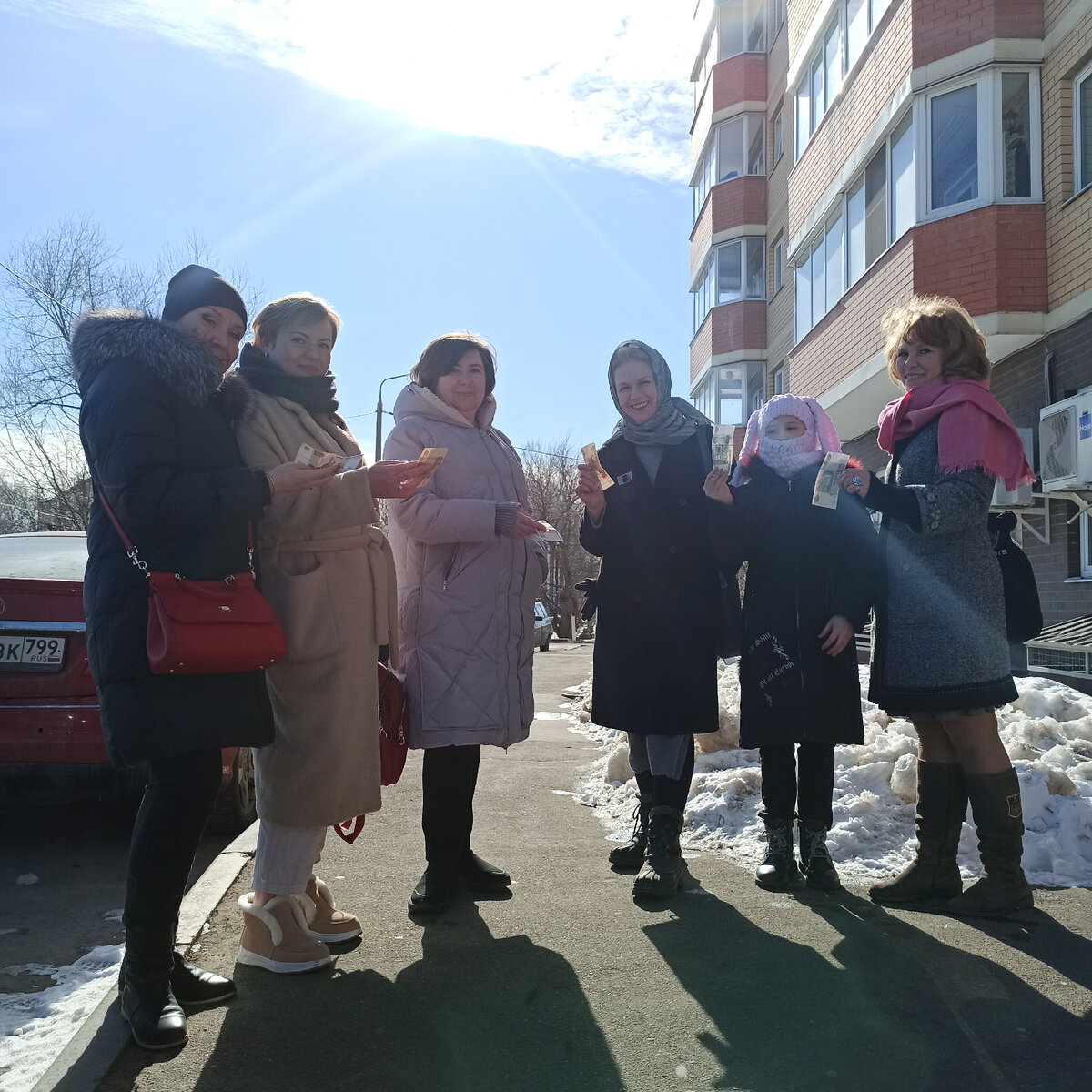 Слева направо - Марина, Анна, Елена, Мария(Я), Вера и Агриппина