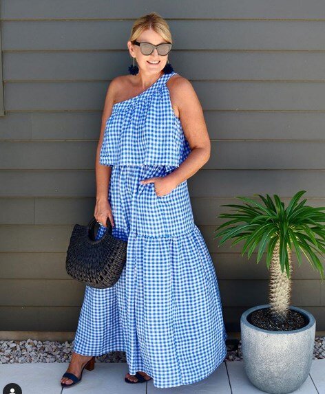 www.instagram.com/irismaystyle