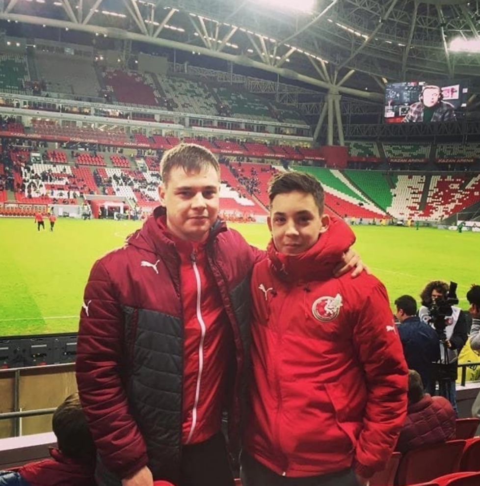 Дмитрий Чамжаев (справа) с братом Павлом. Фото vk.com 