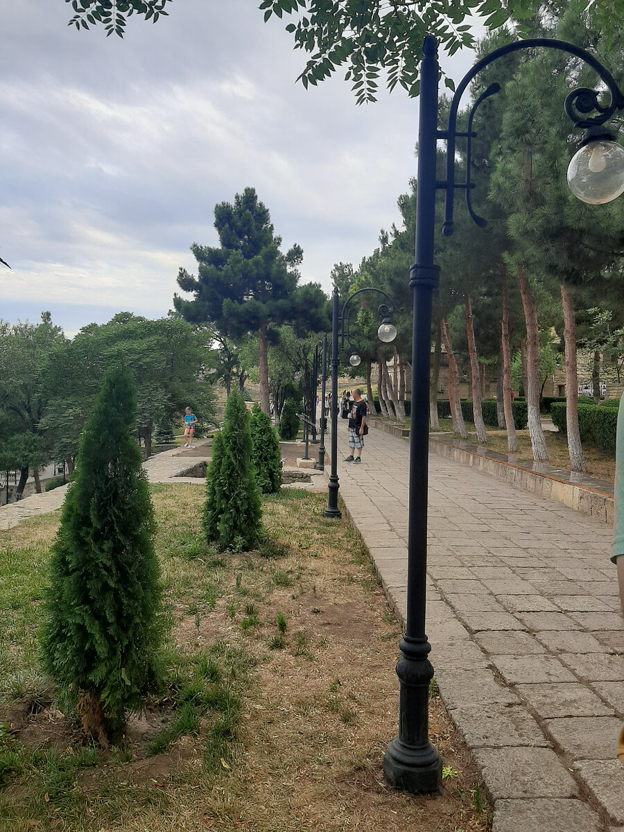 территроия крепости Нарын-Кала 