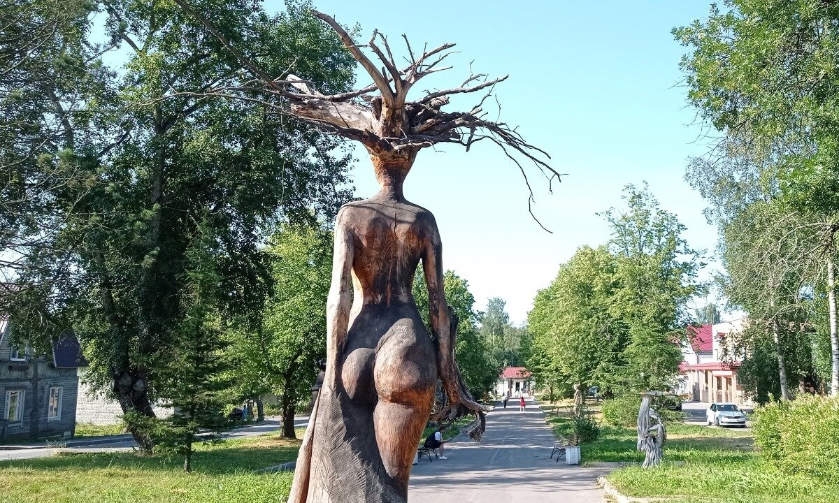 Миеликки. Хозяйка лесов в Лахденпохье.