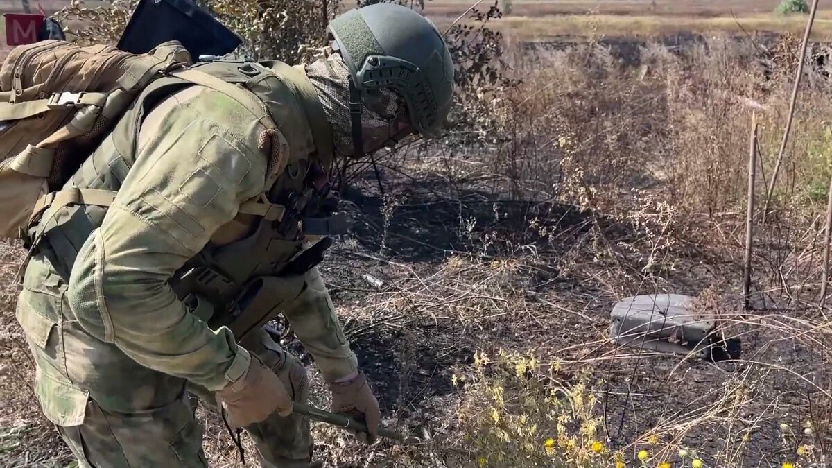 Без права на ошибку. Саперы из Югры рассказали о работе в зоне спецоперации  | ГТРК Югория | Дзен