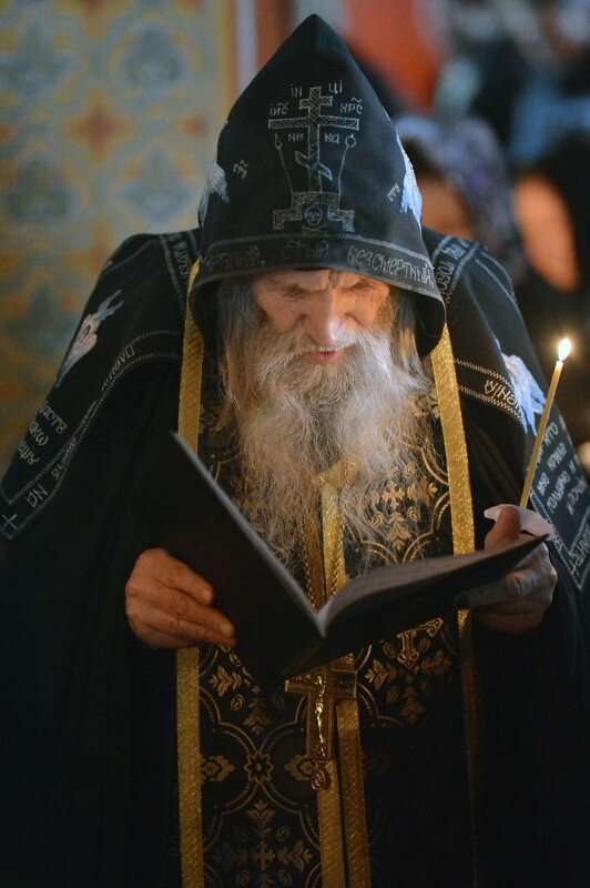 илий ноздрин 2022. алексей афанасьевич ноздрин. архимандрит никон псково печерский монастырь. схиархимандрит это. отец илия оптина пустынь.