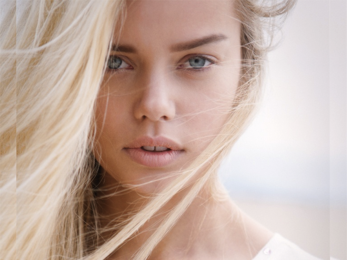 Исландская девушка.