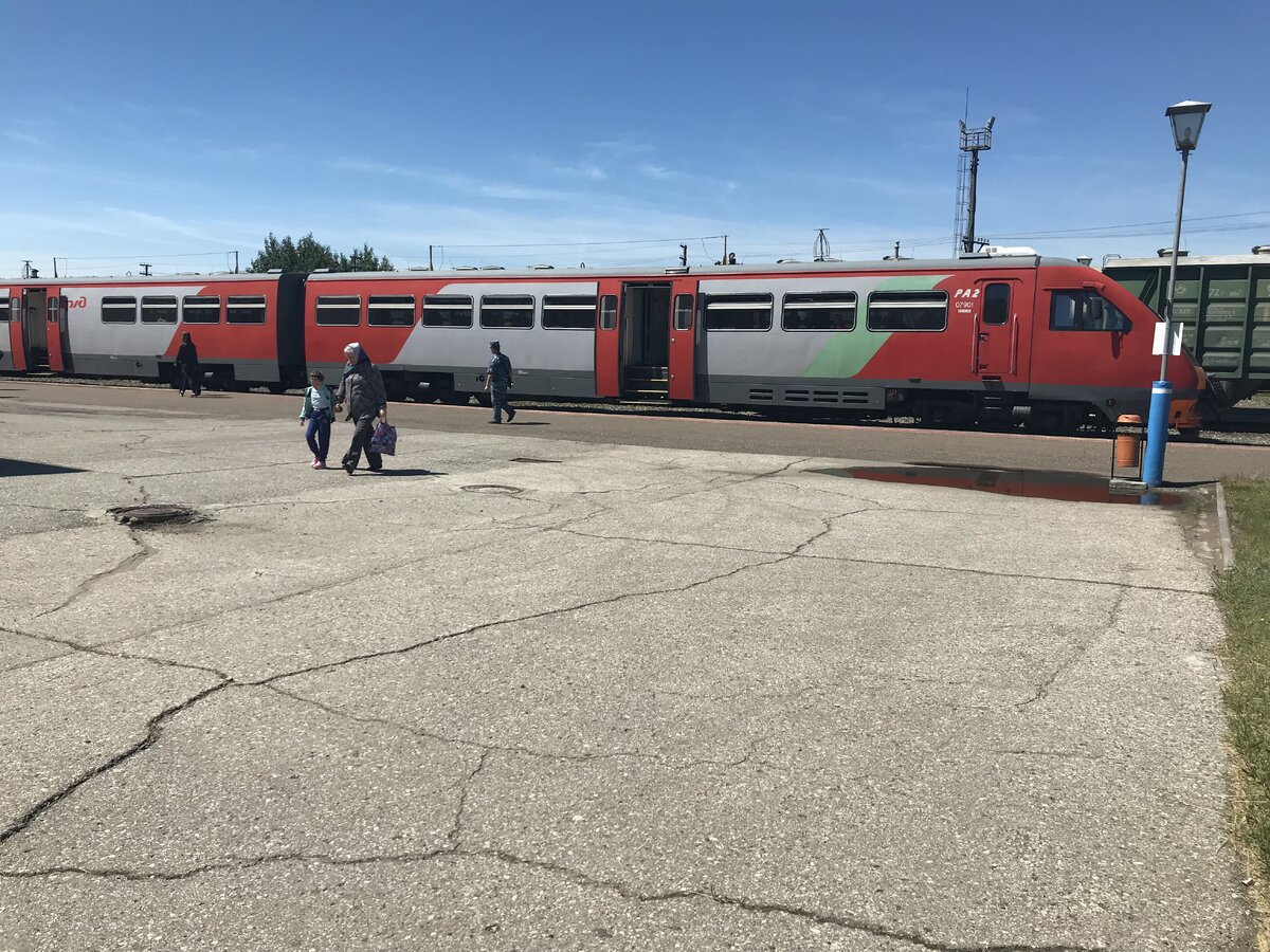 Рельсовый автобус (РА-2). На нем мы и приехали!