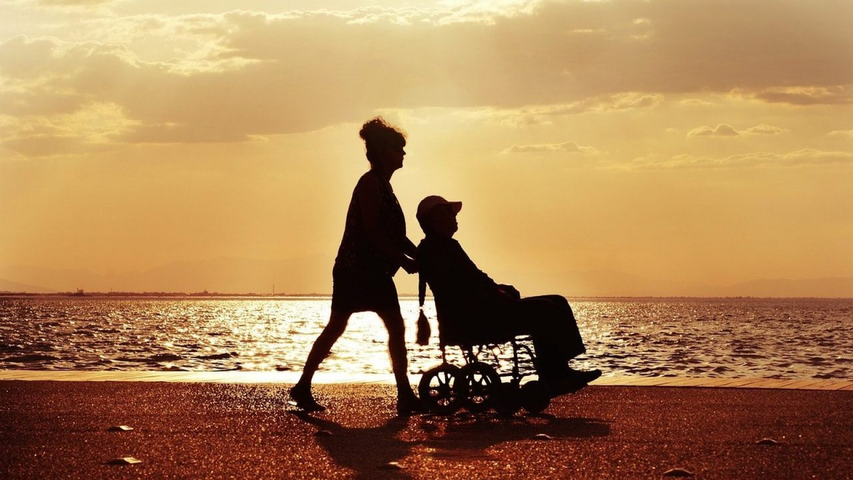 Как носимые устройства могут помочь людям с проблемами движения? 