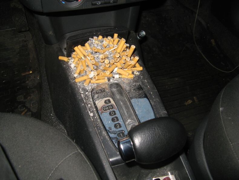 Источник: https://trinixy.ru/14751-polnaja_pepelnica_7_shtuk.html