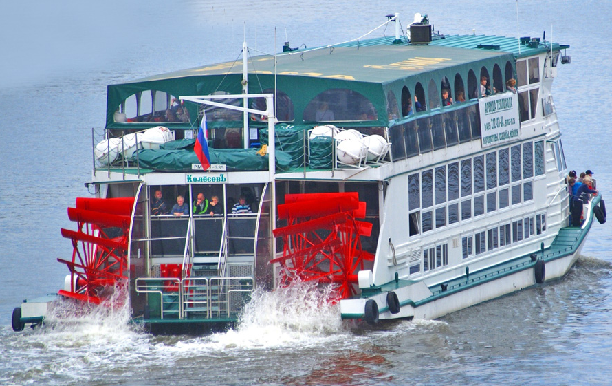 Иллюстрация на тему "теплоход"