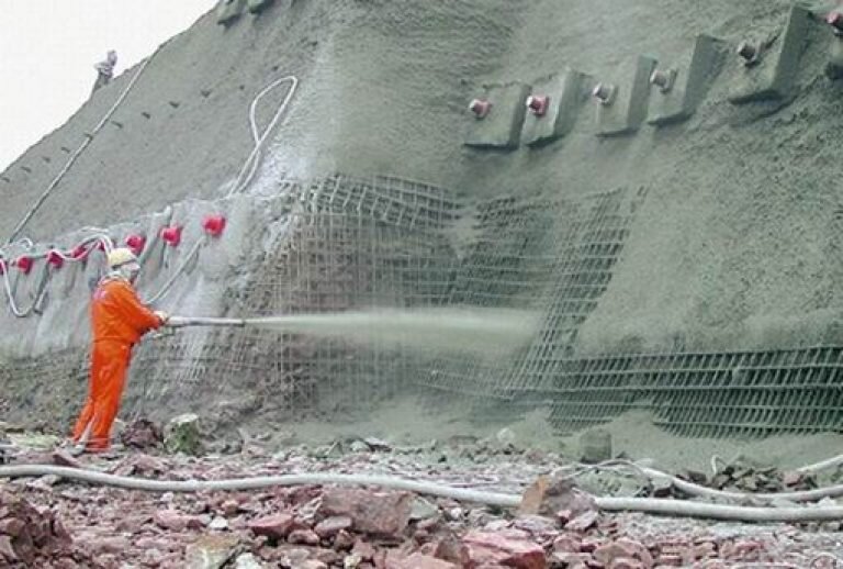 Торкретирование склонов.