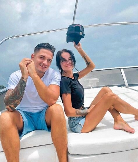 Игорь Русанов и Юля Щеглова