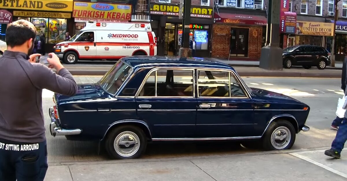 Фотографируют на память