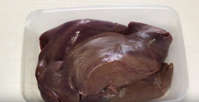 Я брала свиную, но из говяжьей или телячьей печени портик тоже вкусный .