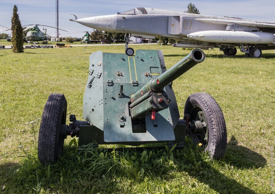  Что-то колесики на раскоряку как-то стоят...